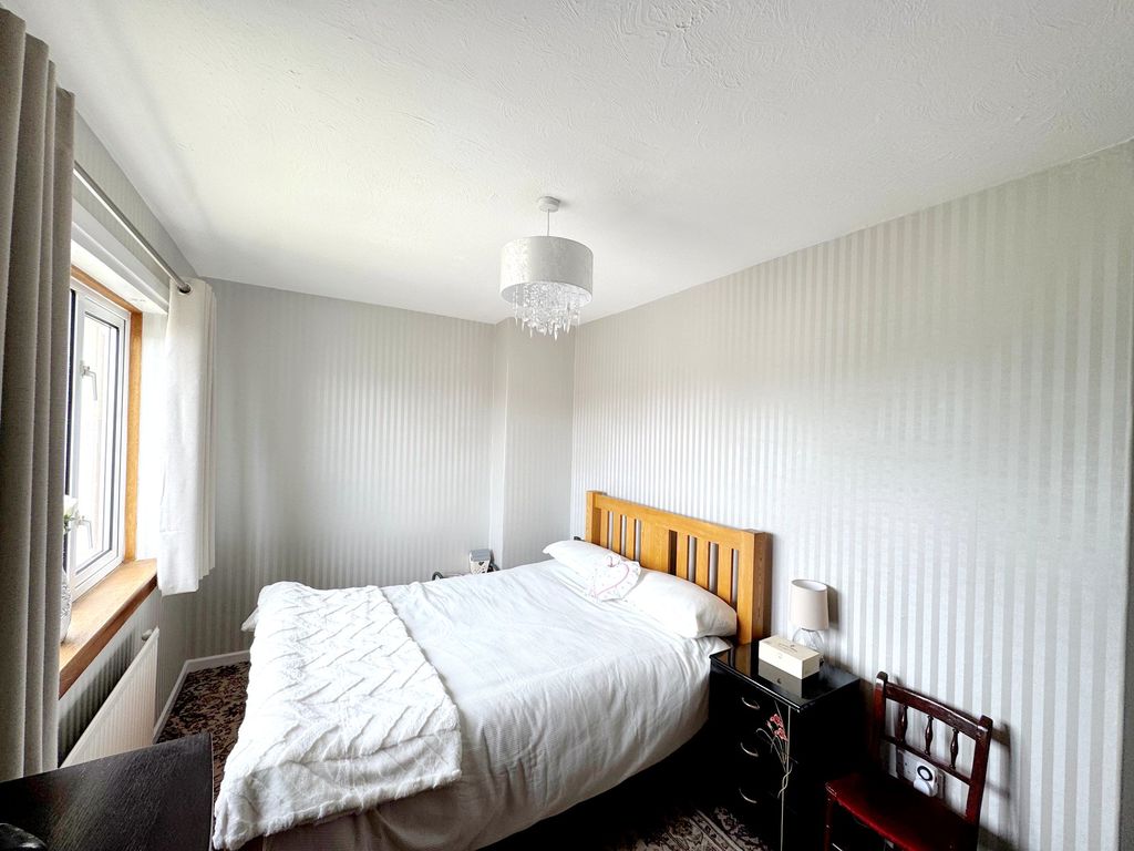 Oak Drive Kirkintilloch
